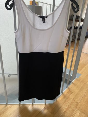 Kleid