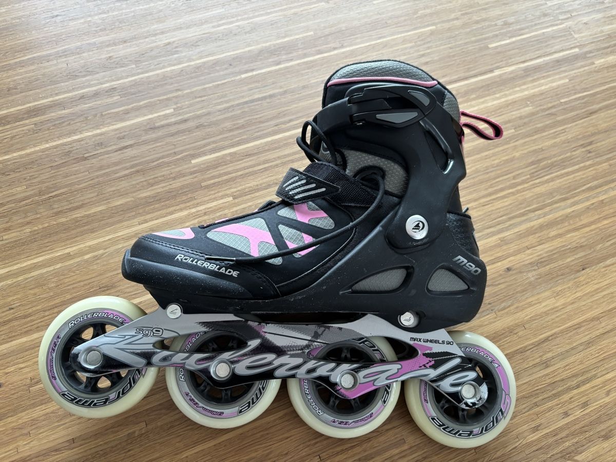 Pattini in linea & Pattini a rotelle: ROLLERBLADE Inlineskates, Grösse 41, Top Zustand! – Nuovo (secondo la descrizione) da Rüschlikon venduto da viv_zyz2 2