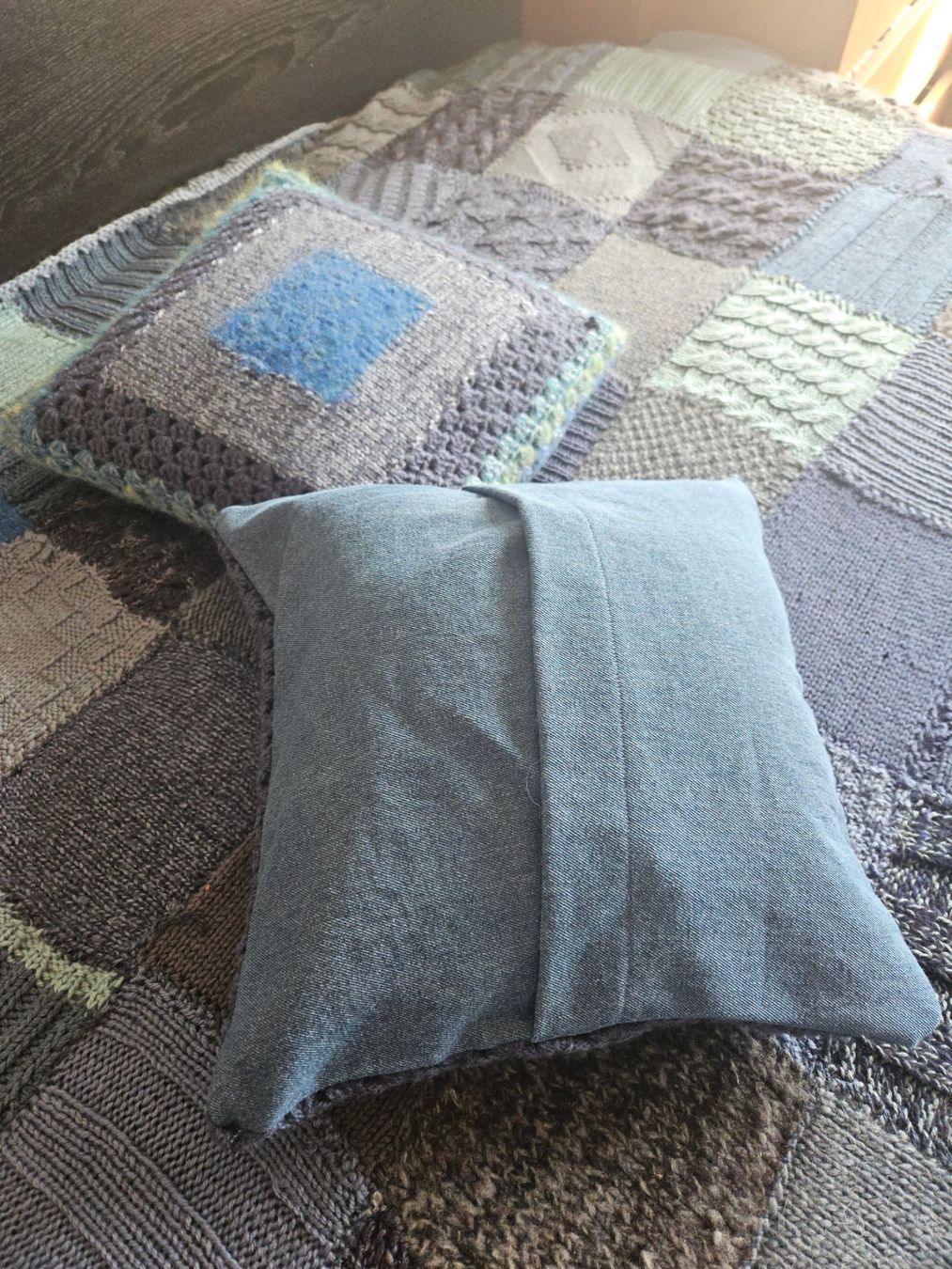 Decken: Couverture couvre-lit faite main camaïeu bleu neuve – Neu und originalverpackt aus Thônex von lacomtessedesfees 6