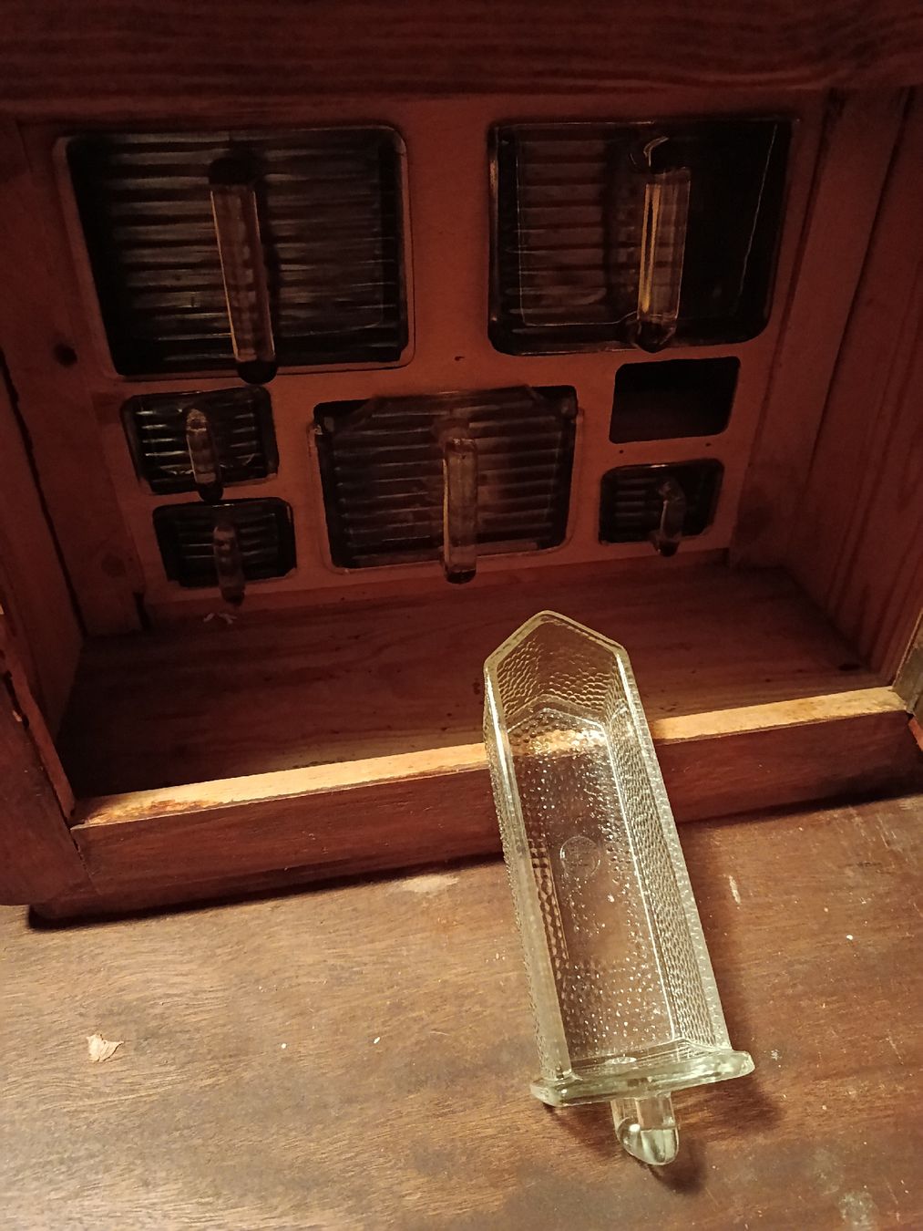 Armoires: Grossmutters Küchen Schrank  – D'occasion à Staufen par leo_d5c7 1