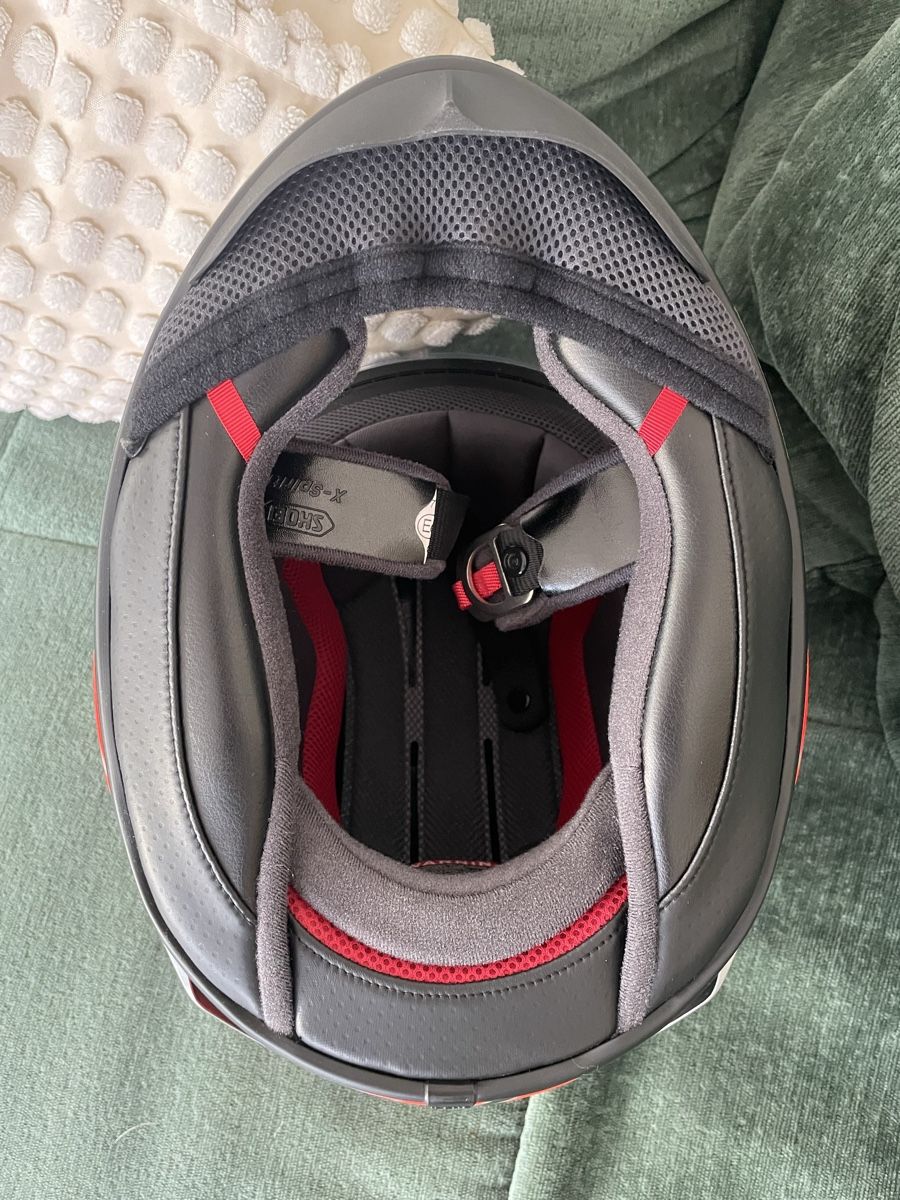 Shoei Caschi & visiere: SHOEI Helm Marc Marquez NEU – Nuovo e nell'imballaggio originale da Wohlen AG venduto da lewishamilton2008 6