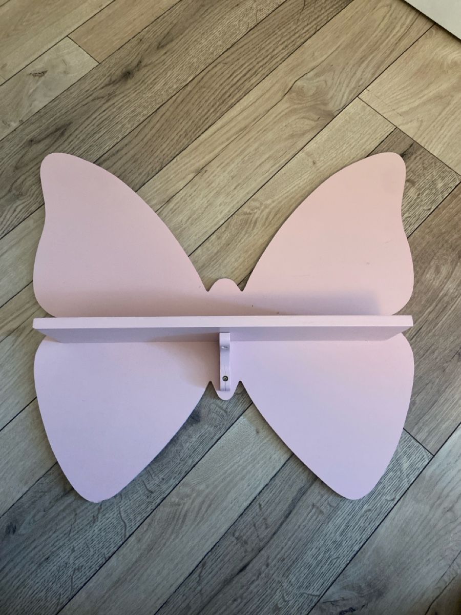 Tutte le decorazioni: Étagère papillon 🦋 rose – Usato da Sornard (Nendaz) venduto da delezedoris