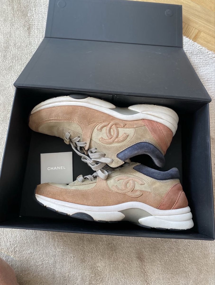 Chanel Scarpe da donna: Chanel trainers – Usato da Zürich venduto da lea_k85g