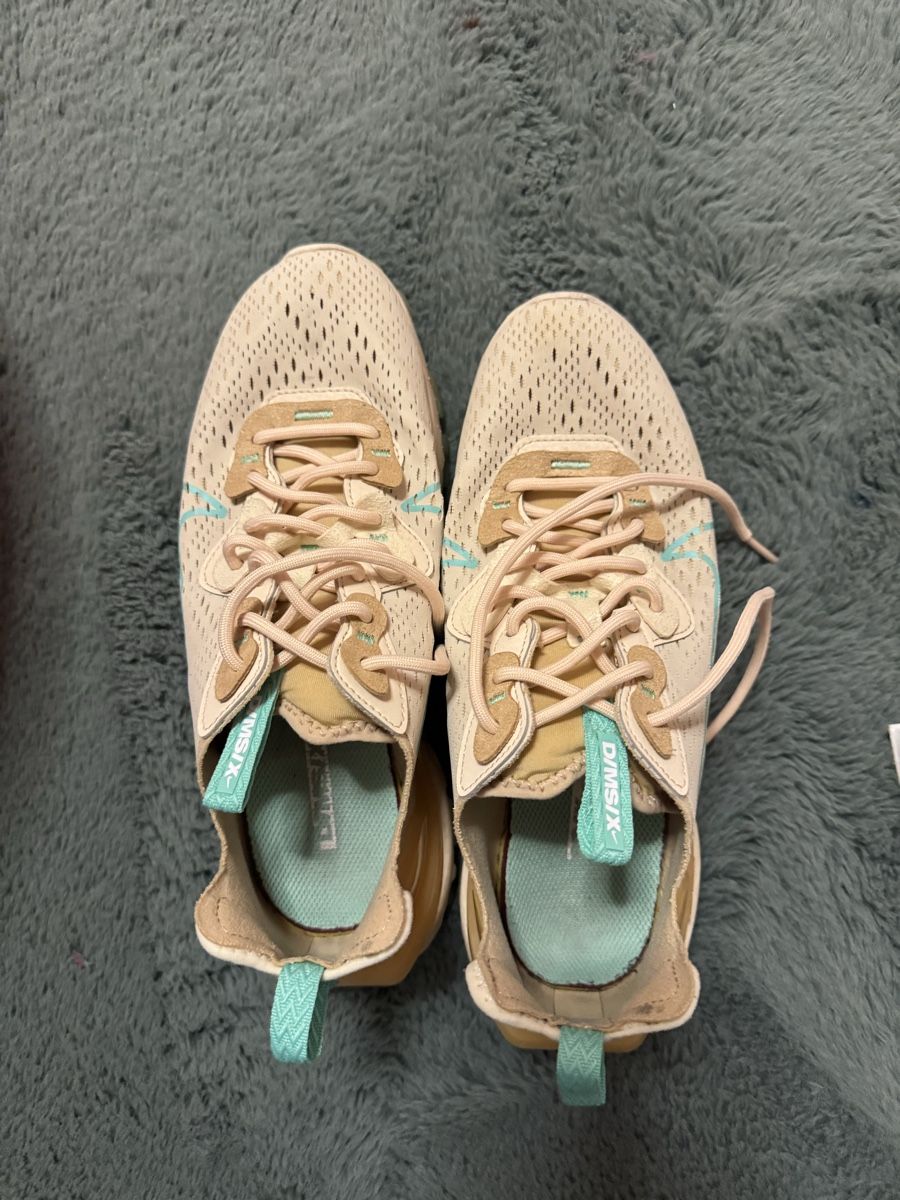Scarpe da donna: Nike Schuhe – Usato da zürich venduto da mane02