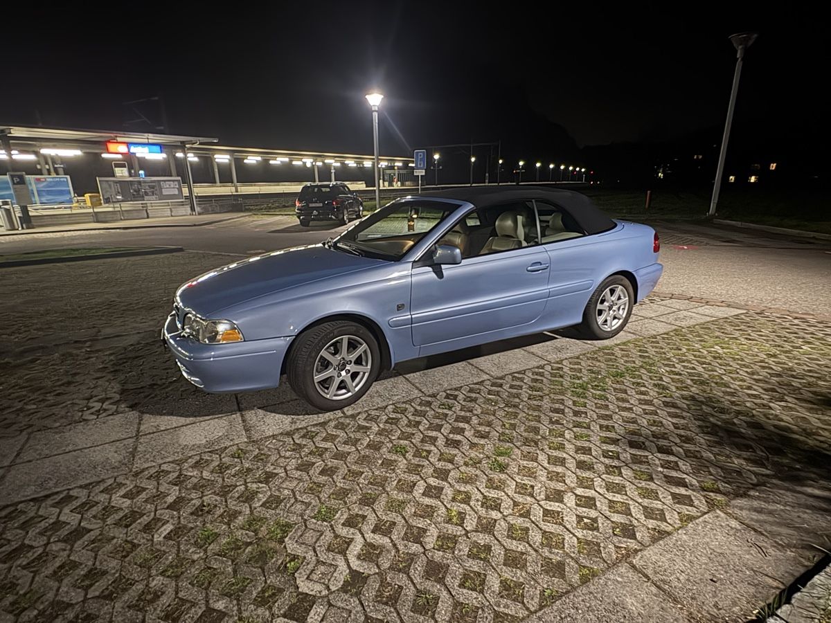 Volvo Automobili: Volvo C70 2.0T Cabriolet – Usato da Uster venduto da baa_gmr2 5