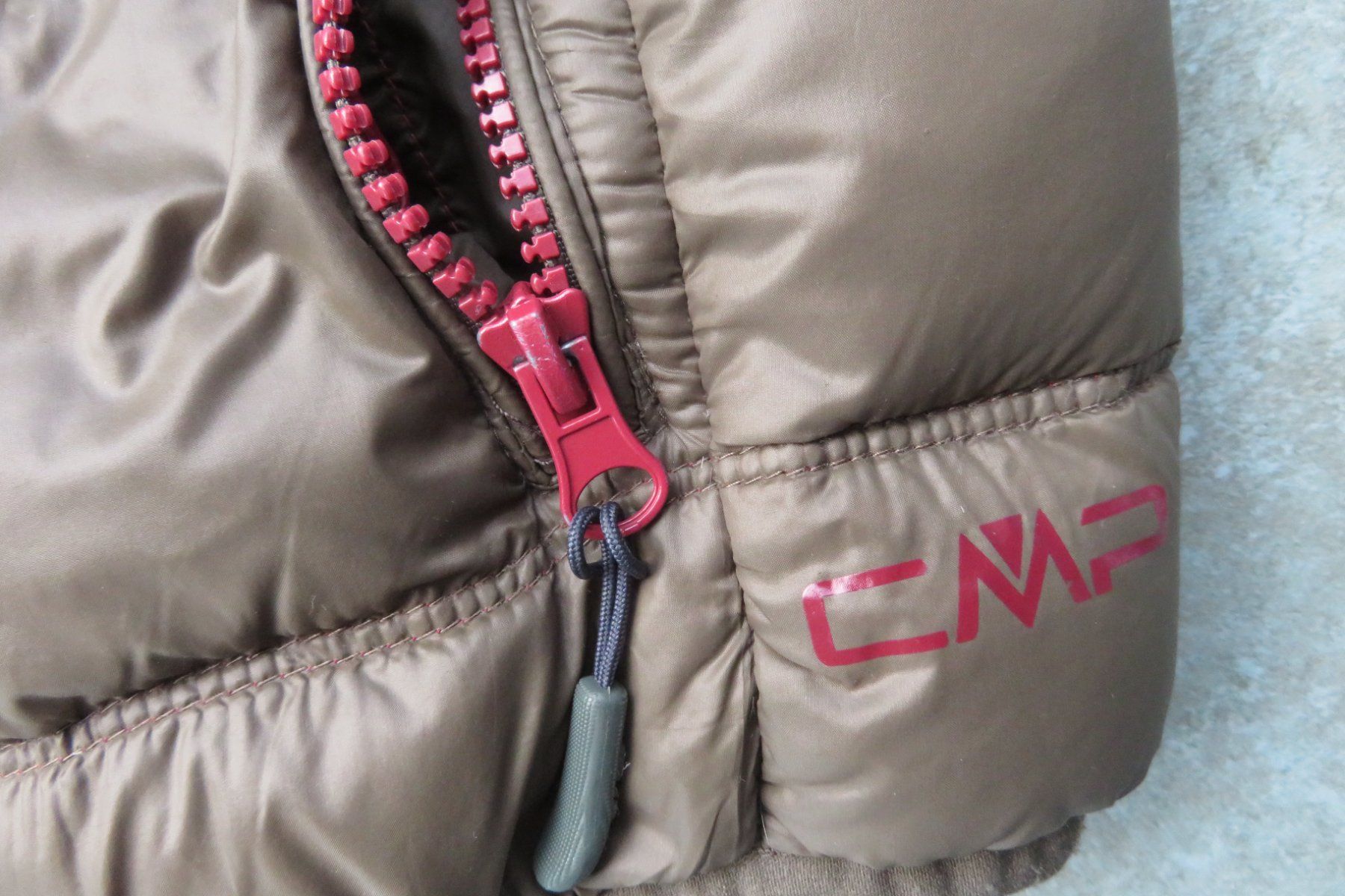 CMP Altro abbigliamento per bambino: CMP Gilet Echtdaunen Grösse 128 – Nuovo (secondo la descrizione) da Wil ZH venduto da Tamagy 2