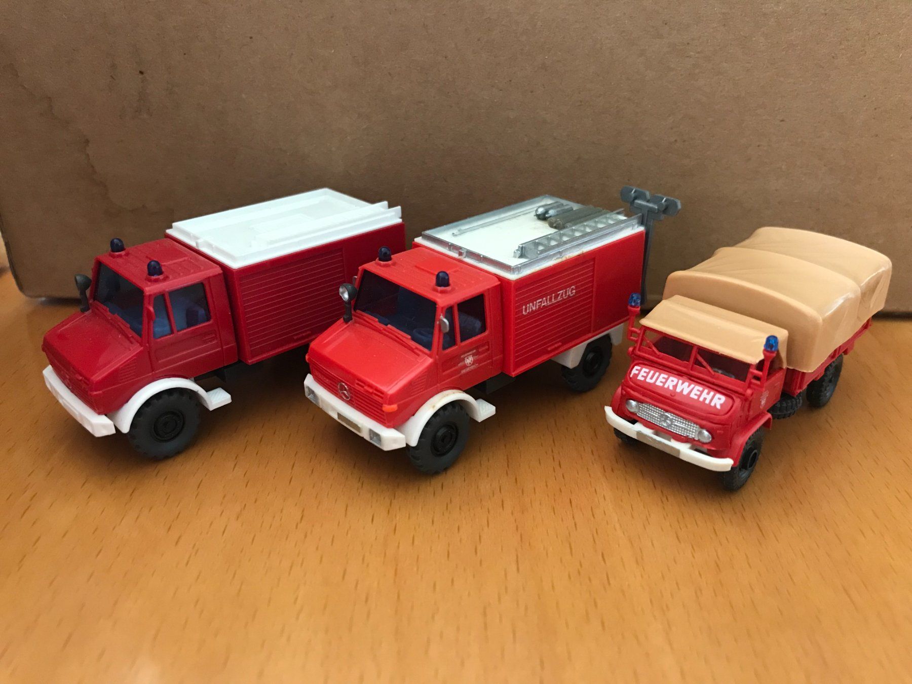 Modellini d'auto: 3x Unimog Feuerwehr – Usato da Luzern venduto da mey_s13