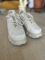 Buffalo Plateau Sneaker beige Grösse 37, nie getragen