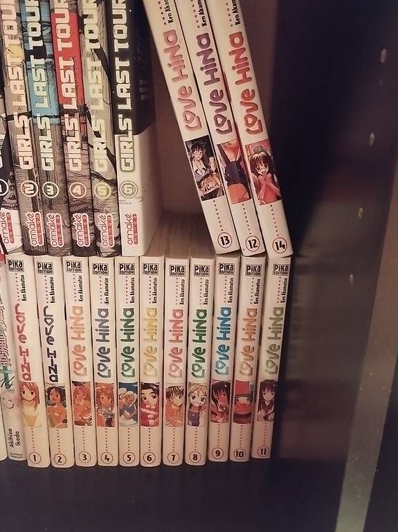BD: love hina intégral  – D'occasion à Mont-sur-Lausanne par uly_td77