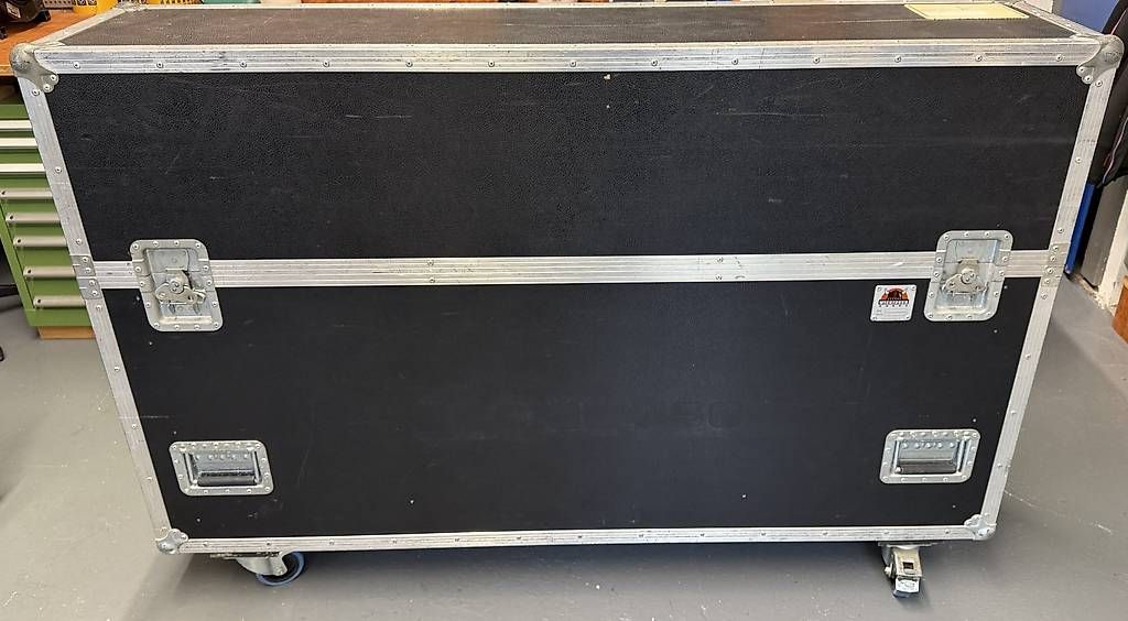 Sistemi audio & multimediali: Samsung Professional Display QH65R mit Flightcase – Usato da Rüti ZH venduto da Philippek 9