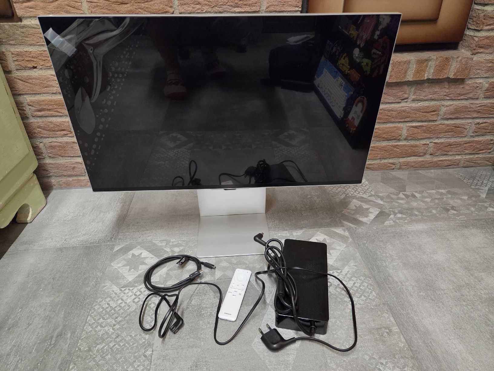 Monitore: Samsung ViewFinity S9 27" 5K – Neu (gemäss Beschreibung) aus Kleinandelfingen von Dani881