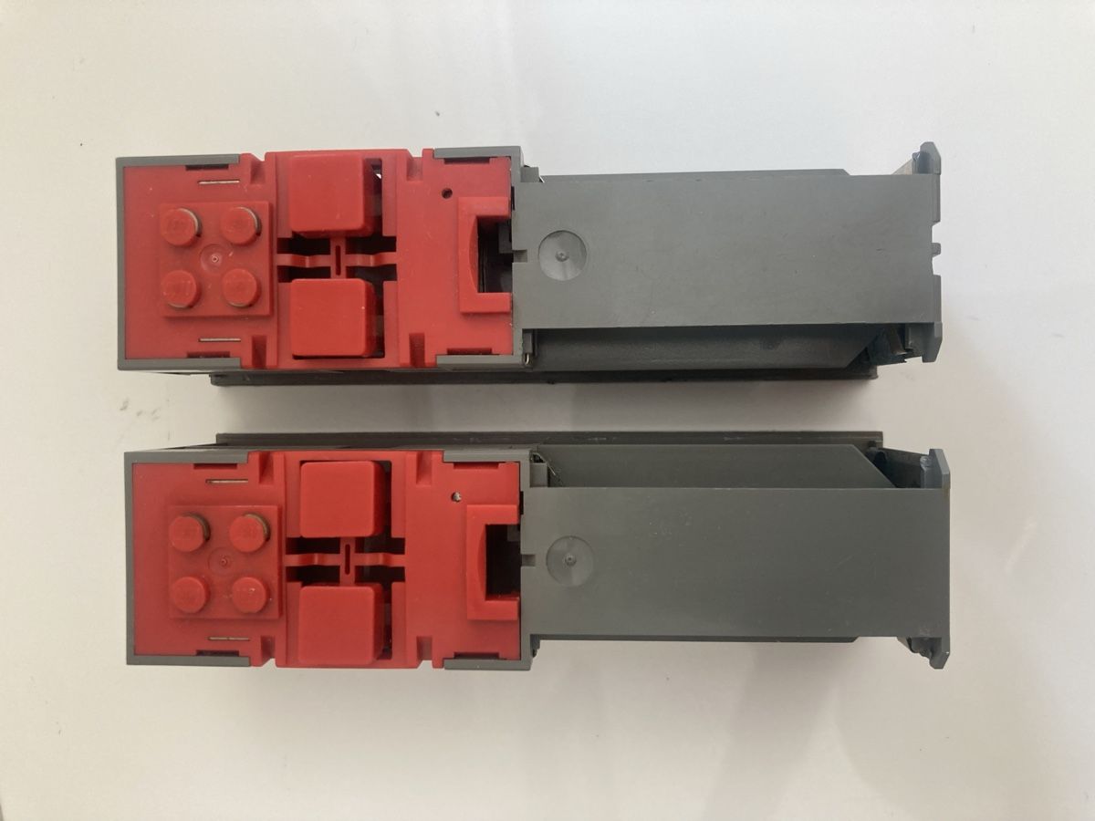 Lego Kit di costruzioni: 3x alte Lego Batterieboxen  – Usato da Rombach venduto da polymerase01 6