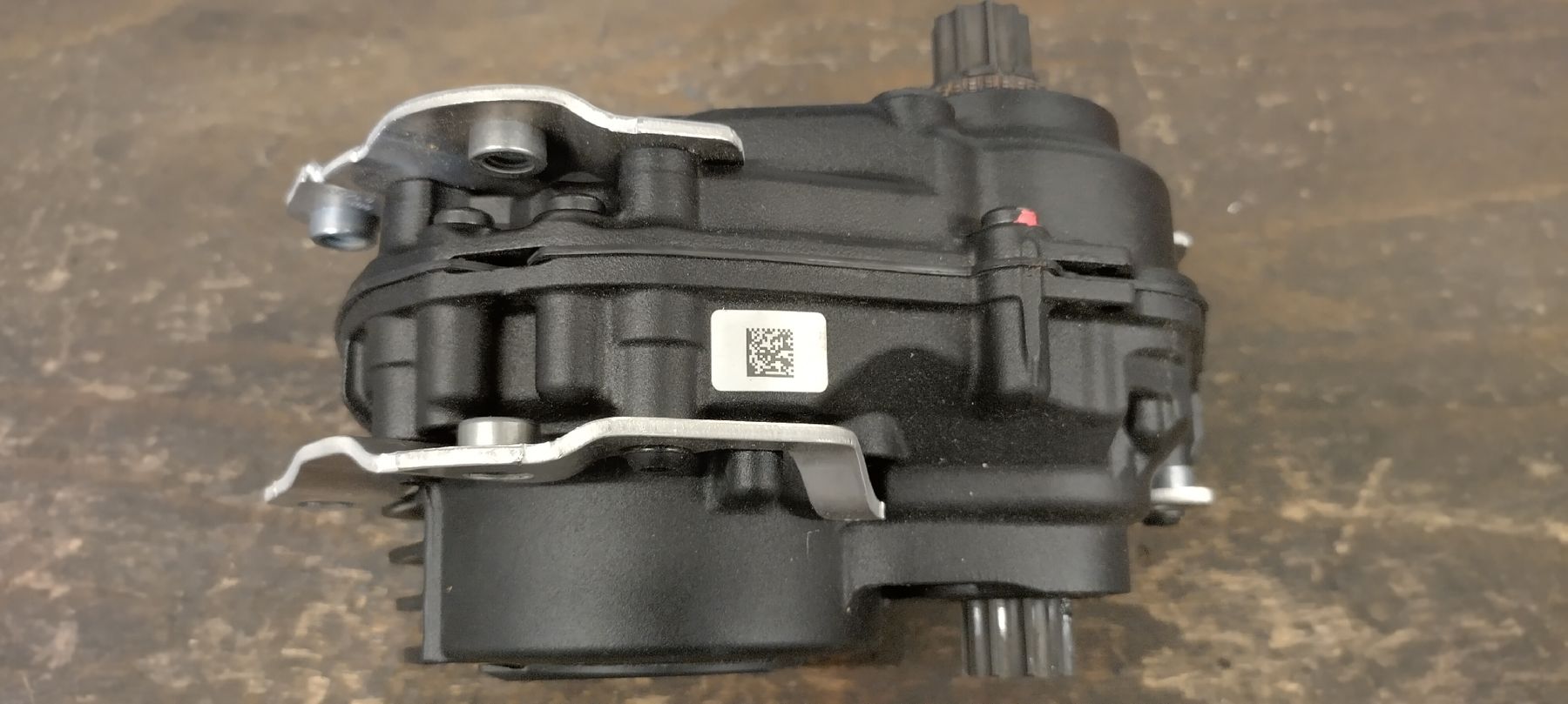 Bosch Motori: Bosch Performance Line CX BDU3741 | Mittelmotor – Usato da Hombrechtikon venduto da TheRock 4