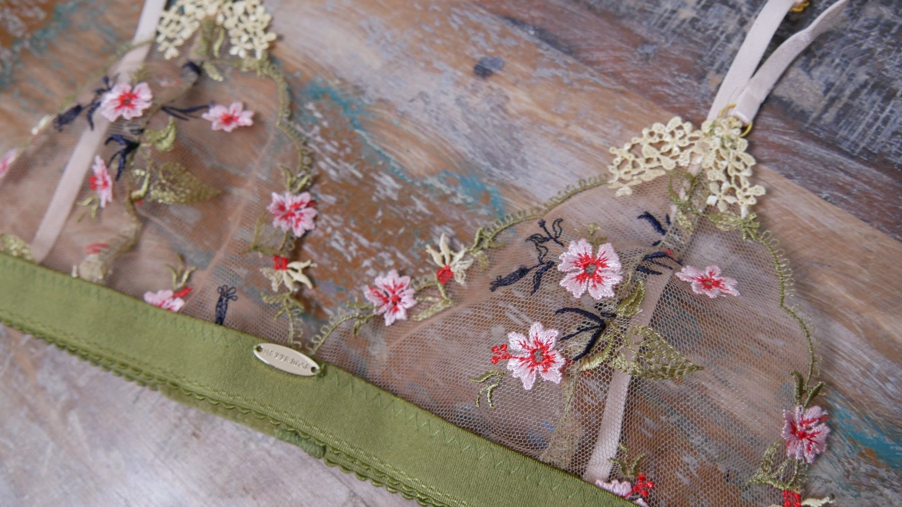 Altra biancheria intima: Nette Rose Bralette BH XS Luxus – Nuovo (secondo la descrizione) da Zürich venduto da julia_vina 5