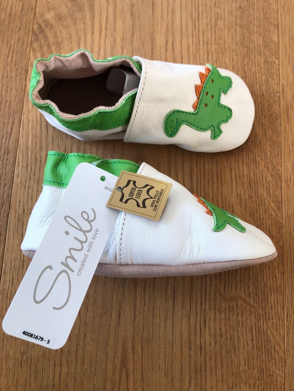 Scarpe per ragazzi: Neue Babyfinkli Gr.22 – Nuovo (secondo la descrizione) da Lengnau BE venduto da Rubin27 3