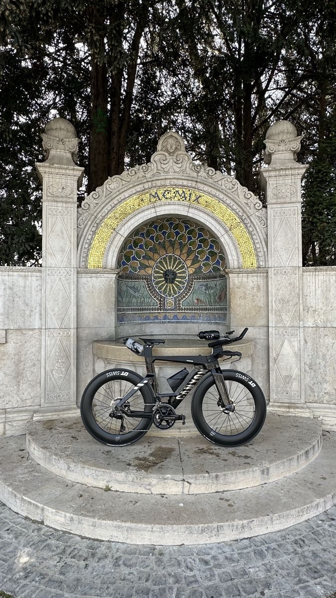Canyon Velos: Canyon Speedmax CFR Di2 2025 - Size S – Gebraucht aus Zürich von lui_z6xx 7