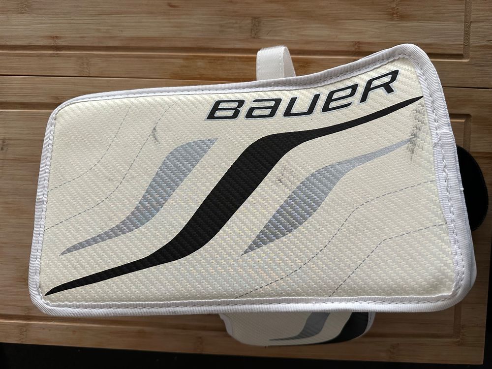 Bauer Prodigy Blocker & Fanghandschuh, Youth (Gebraucht) in Belp für ...