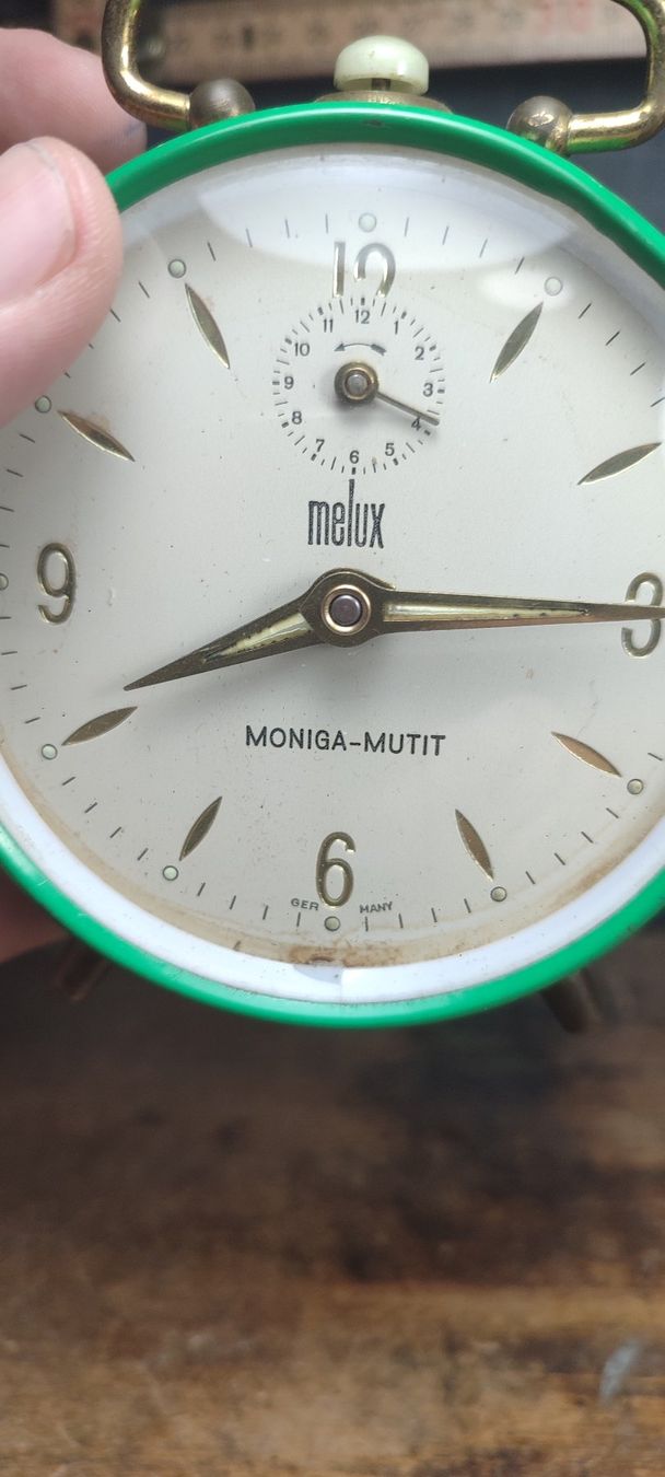 Sveglie: Wunderschöner Wecker Nr.160 Melux  moniga mutit  Germany – Usato da Gelterkinden venduto da MYSTOREFORYOU4460 2