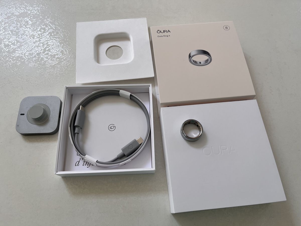 Bagues: Oura Ring 4, Gr. 8 Silber  – D'occasion à Niederwil AG par camilinna