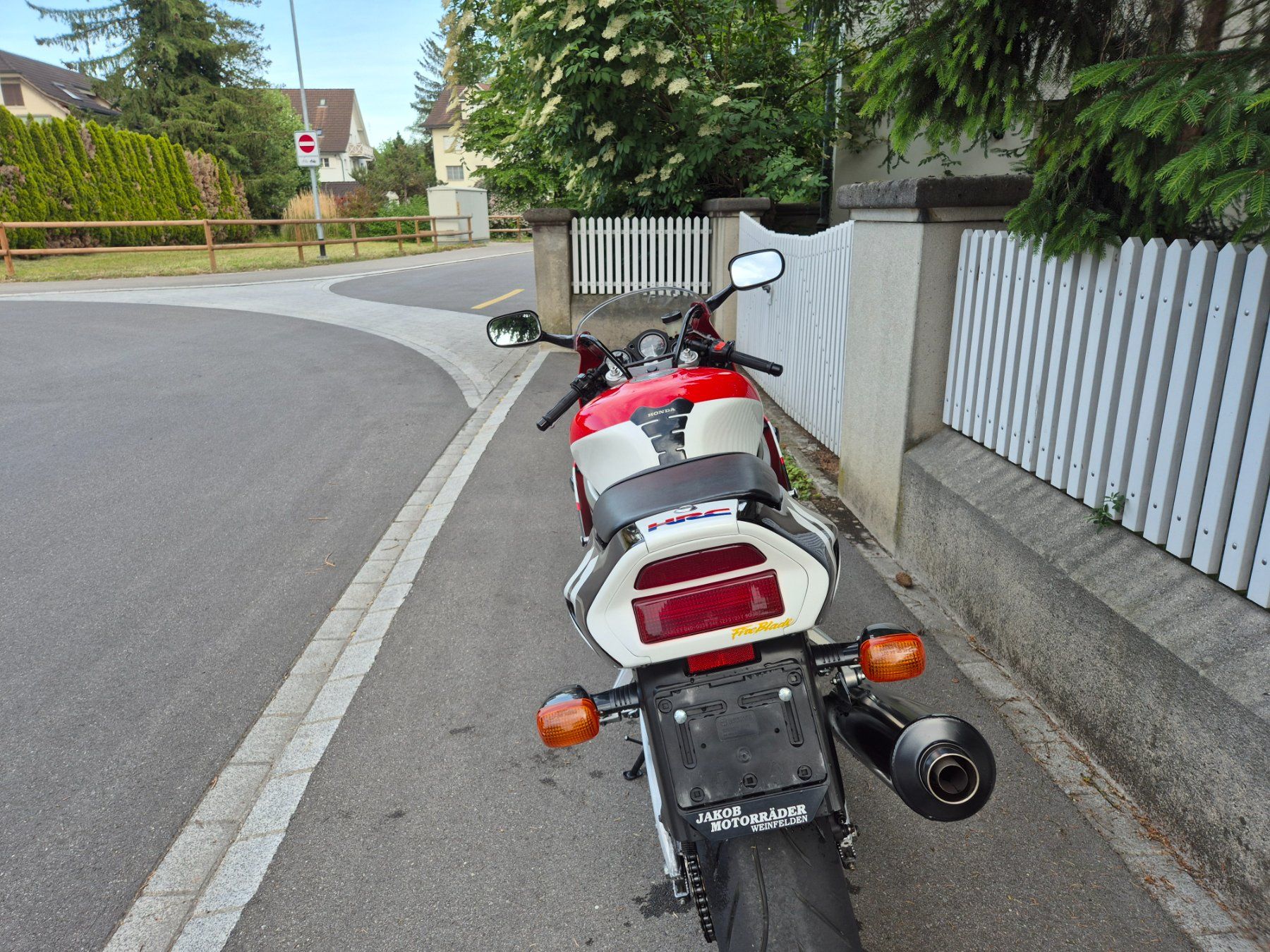Honda Strada: Honda CBR 900 RR Fireblade – Usato da Bürglen TG venduto da Mosert99 3