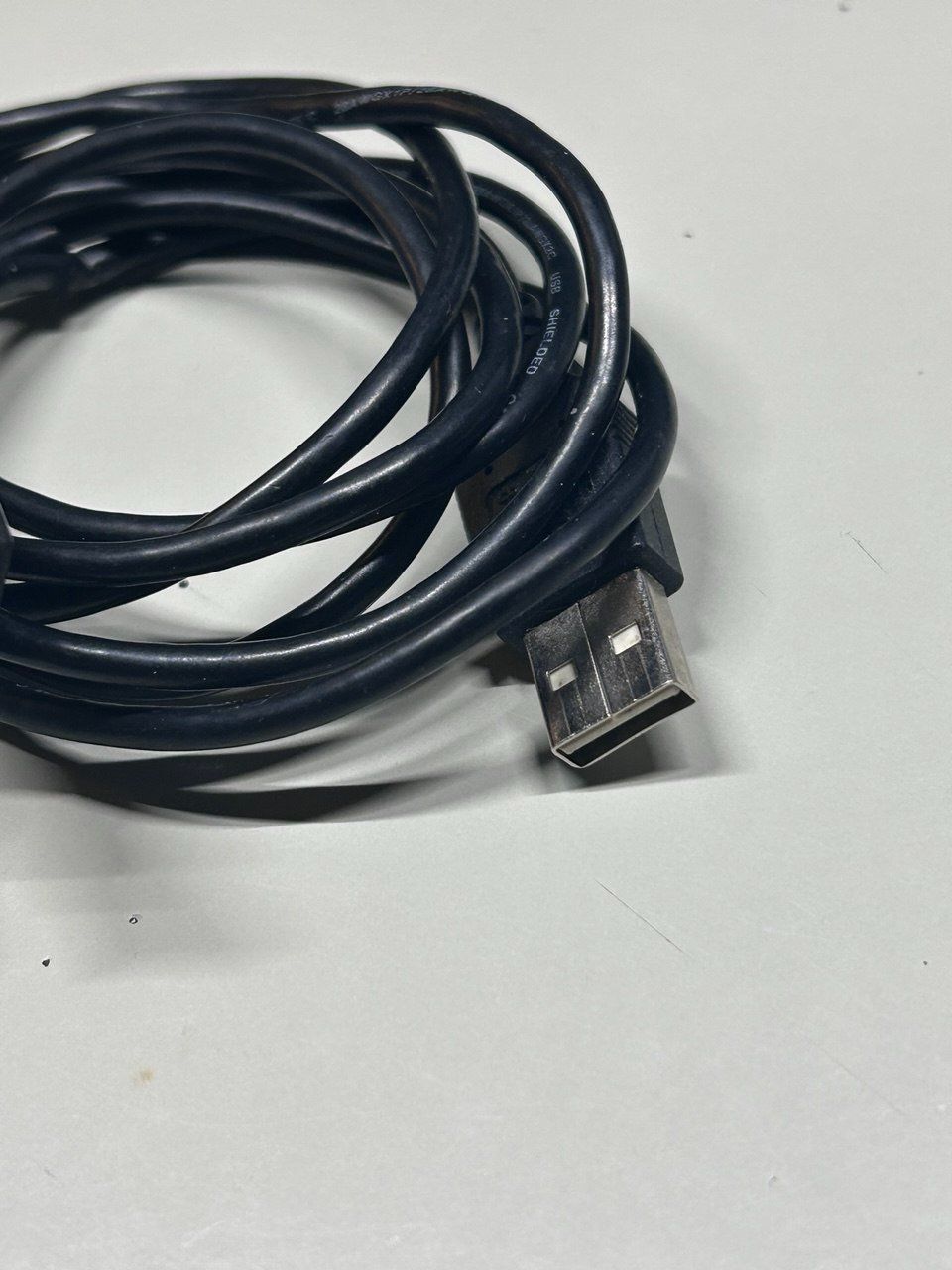 Kabel: USB Type-A a Mini-USB Type-B – Gebraucht aus Giubiasco von LorisVale 1