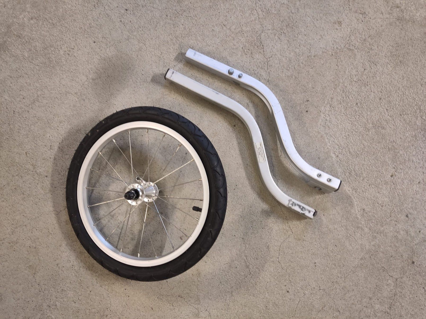 Thule Rimorchi: Thule Chariot Cougar 1 Einsitzer – Usato da Buchs ZH venduto da GRES667 3