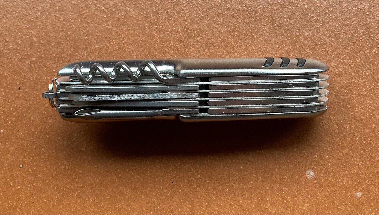 Coltelli tascabile: Taschenmesser silbrig – Nuovo e nell'imballaggio originale da Orselina venduto da Vrenegonde 2