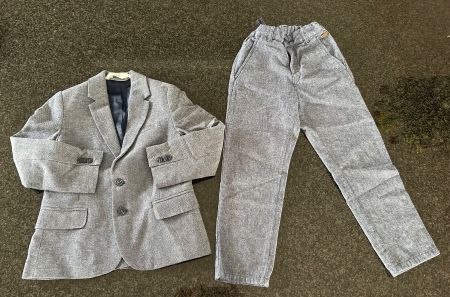 Kinder Anzug Set dunkelblau Sakko und Hose guter Zustand