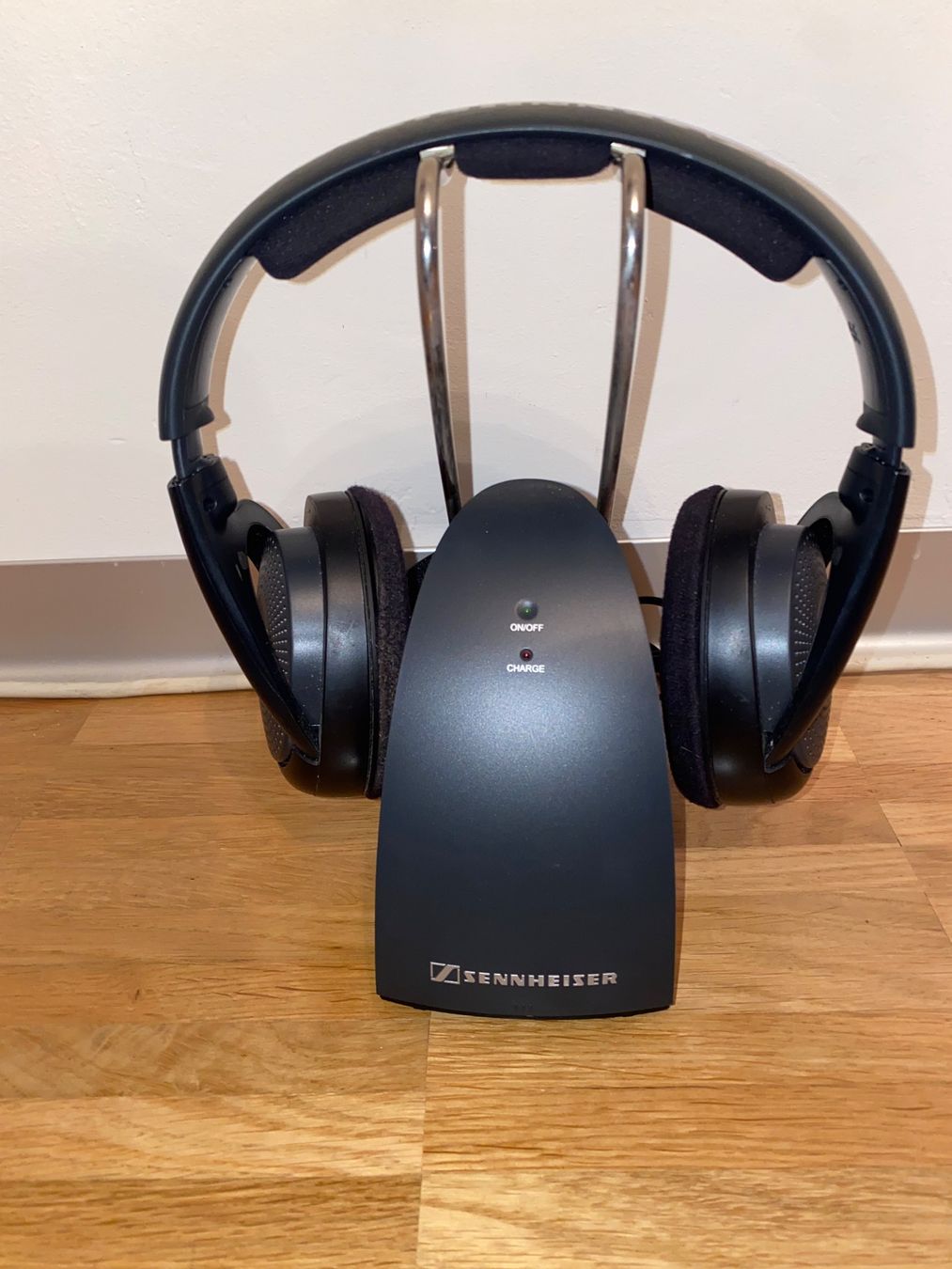 Sennheiser Cuffie: Sennheiser Kopfhörer HDR 118 (wireless) – Usato da Rotkreuz venduto da mia_dc2r 1