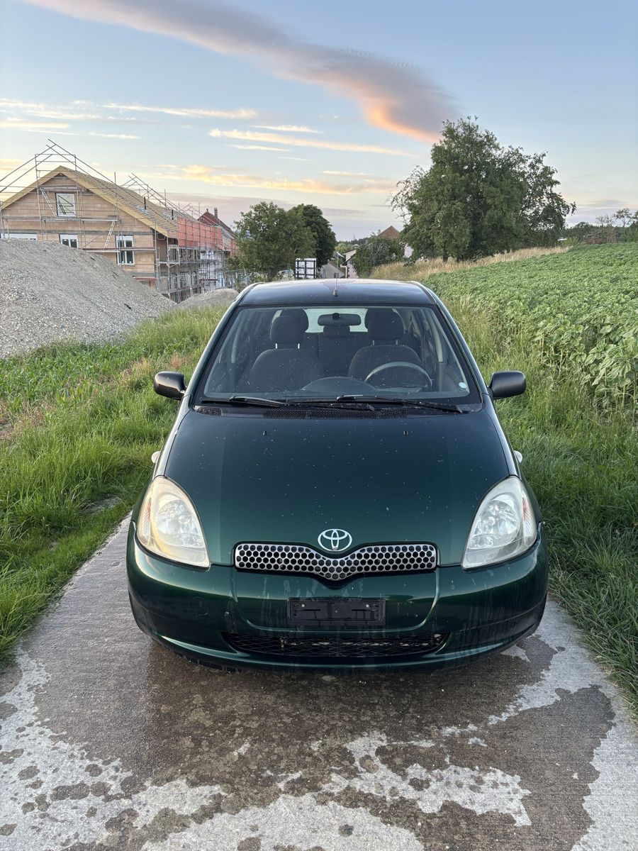 Toyota Automobili: Toyota Yaris – Usato da Corcelles-Chavorn venduto da matfleu 1