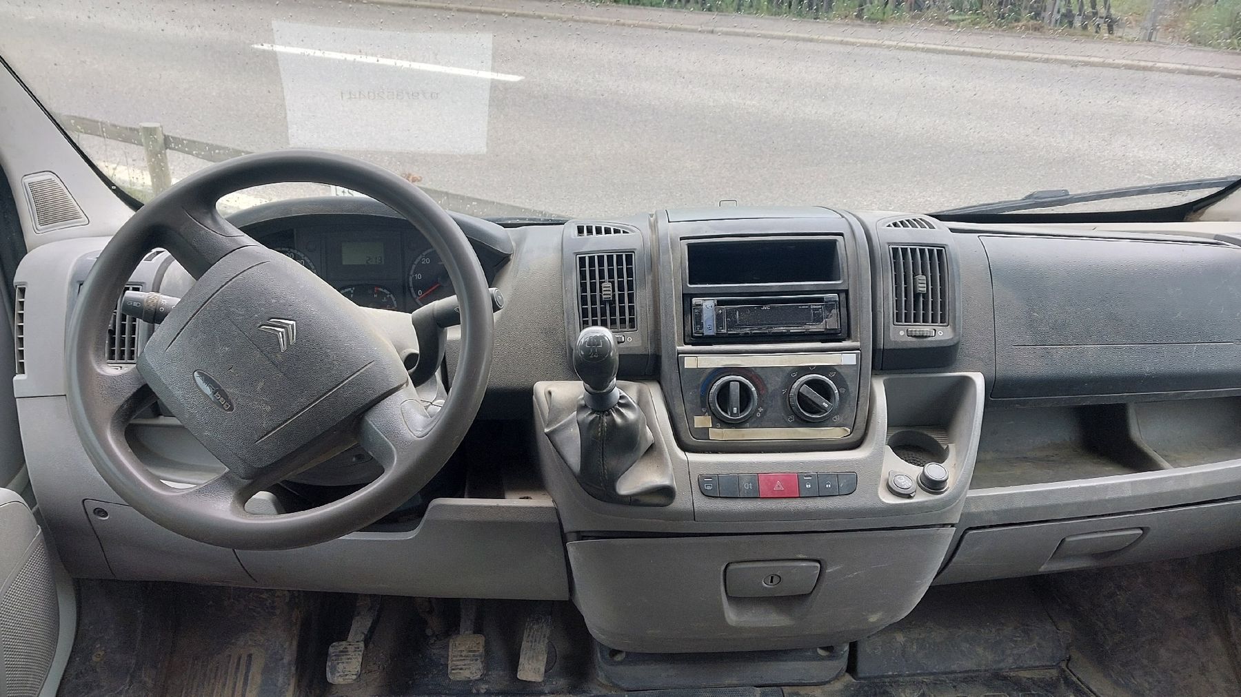 Citroën Veicoli commerciali: Citroen Jumper 2.2 HDI 2009 – Usato da Herisau venduto da MTribute 4