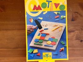 Gioco da Tavolo Motivo con Martello e Chiodi