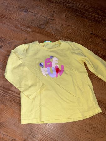 Gelbes Langarmshirt 104/110 Benetton - neuwertig
