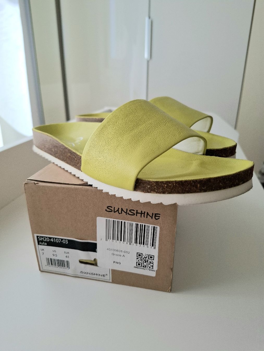 Chaussures femmes: Sunshine Pantoletten Leder_Grösse 41  – D'occasion à Brugg AG par das_2ypf