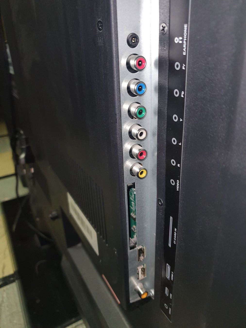 Blaupunkt Televisori: TV Blaupunkt 50" – Usato da Erstfeld venduto da Gina033 3