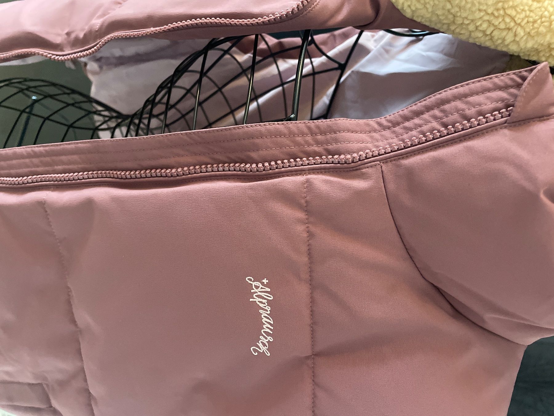 Alprausch Gilet & Giacche senza maniche: Gilet Alprausch Gr.L – Nuovo (secondo la descrizione) da Obfelden venduto da 3zwerge 1