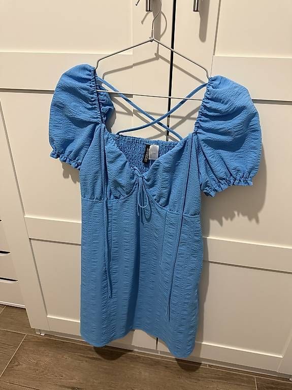 H&M Vestiti: Blaues Sommerkleid Grösse S – Usato da Lenzburg venduto da Chlinisimone