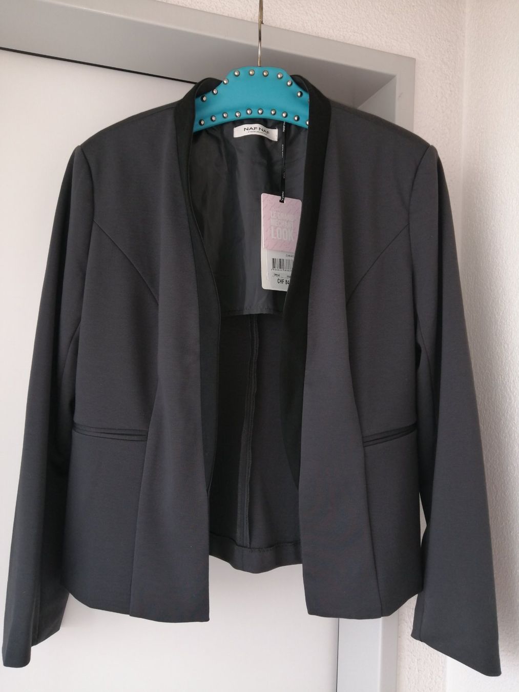 Nafnaf Vestes: Blazer NafNaf – Neuf avec emballage d'origine à Buchrain par nat_pl5p 1