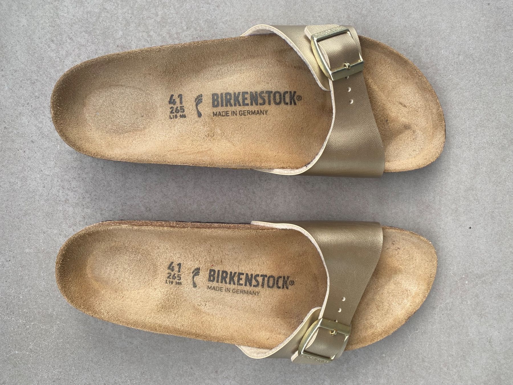 Birkenstock Chaussures femmes: Birkenstock Gr. 41 GOLD – D'occasion à Herrliberg par little_useful_things 1