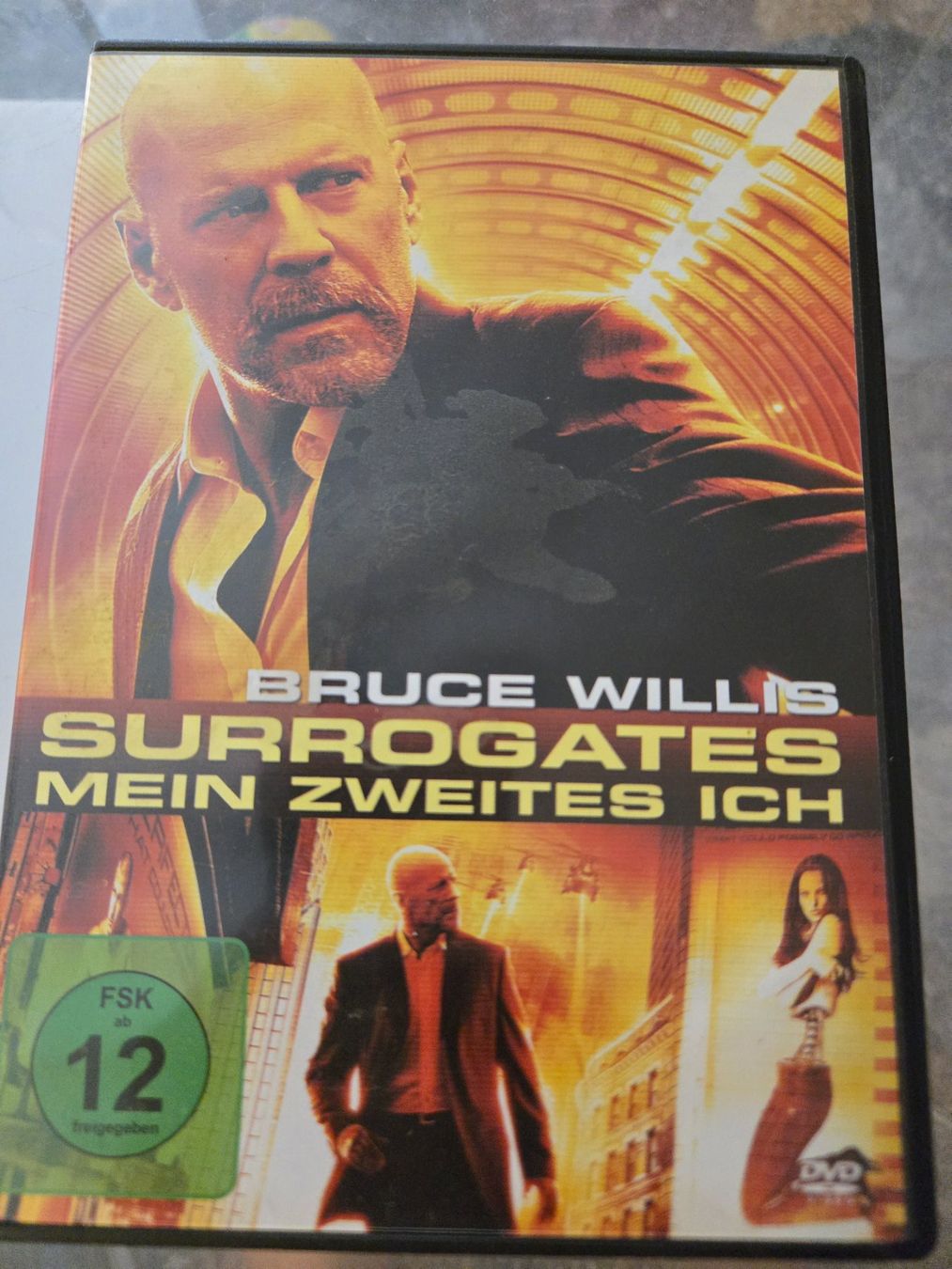 Tutti i DVDs: Surrogates DVD – Usato da Bussigny venduto da Kfdlt
