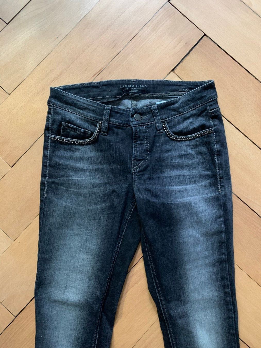 Cambio Jeans: CAMBIO - Jeans schwarz 34 – Usato da Zürich venduto da Diazaio 1