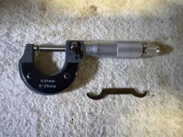 Mikrometer 0-25mm, 0.01mm