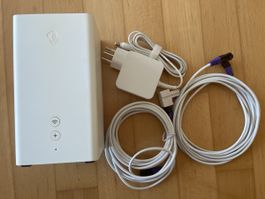 Swisscom Internet-Box 2 mit Zubehör weiss