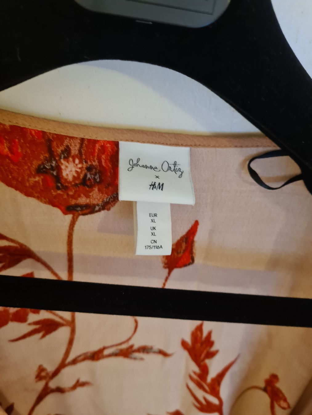 H&M Kleider: Wunderschönes Maxikleid / langes Wickelkleid Gr. XL – Neu (gemäss Beschreibung) aus Zürich von nel_k752 4