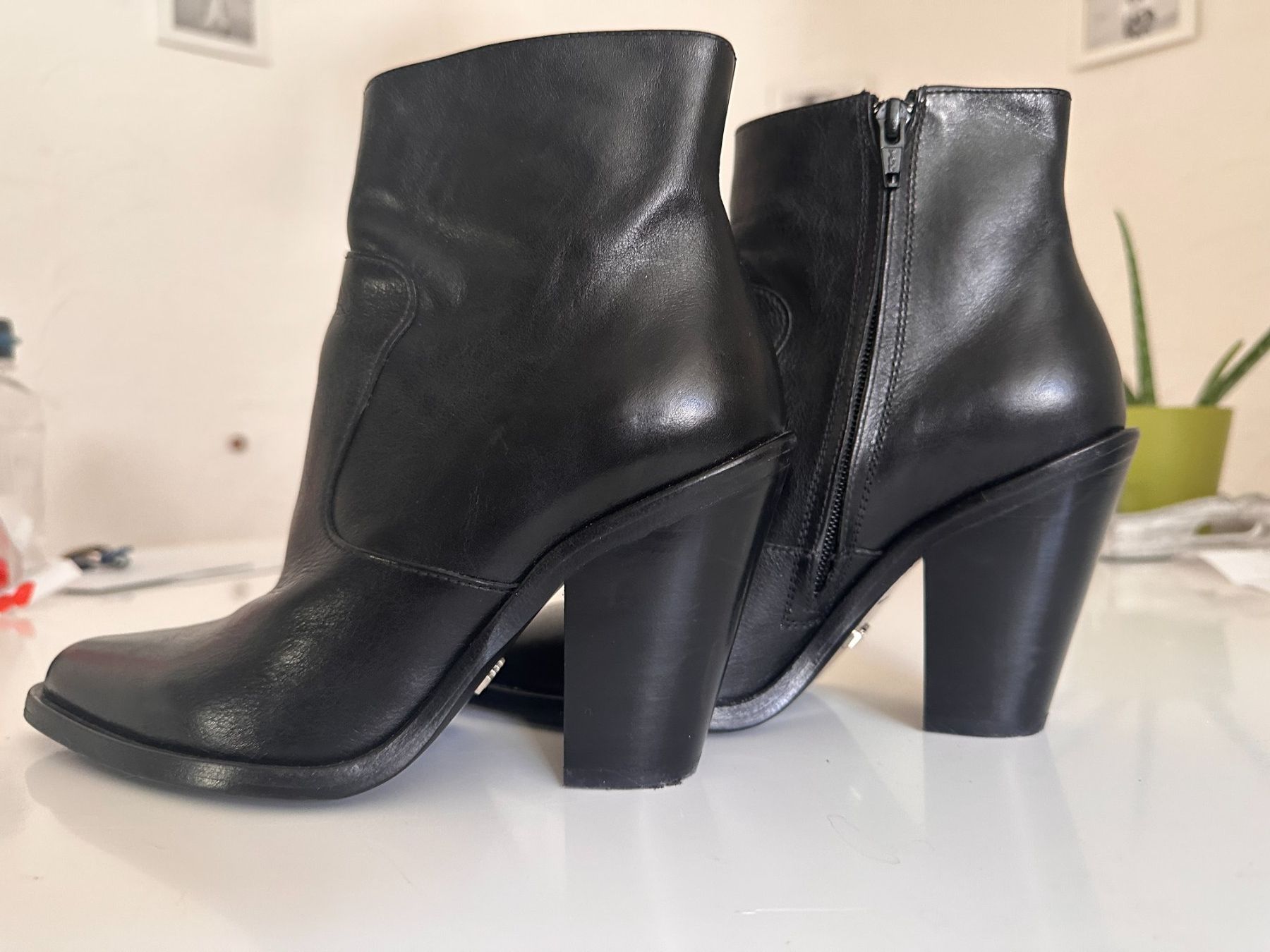Chaussures femmes: FREE LANCE Cowboy Boots – D'occasion à Haldenstein par Tilo3