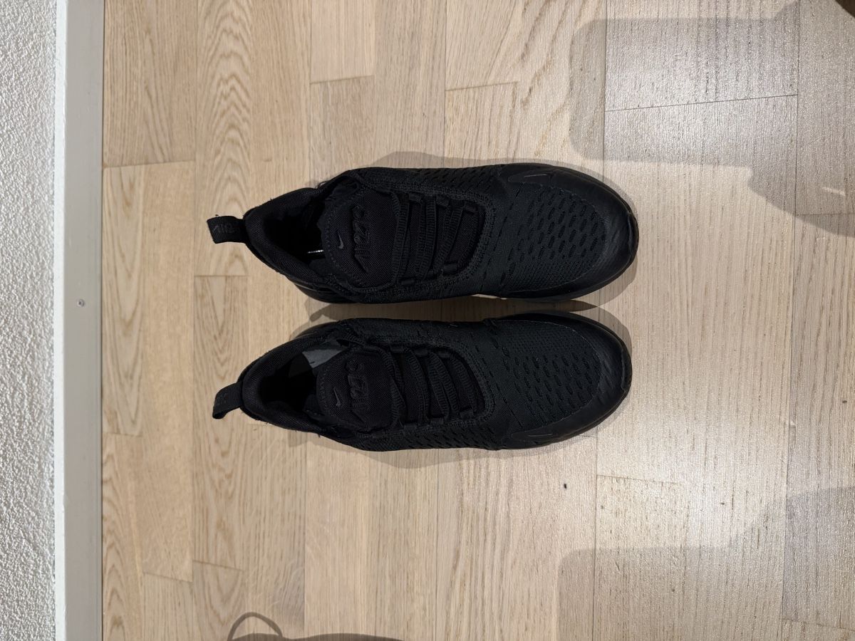 Nike Scarpe da donna: Nike Laufschuhe Grösse 38 – Usato da Liestal venduto da Dri.Ma 3