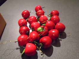 Baumschmuck Aepfel 18 Stück, rot