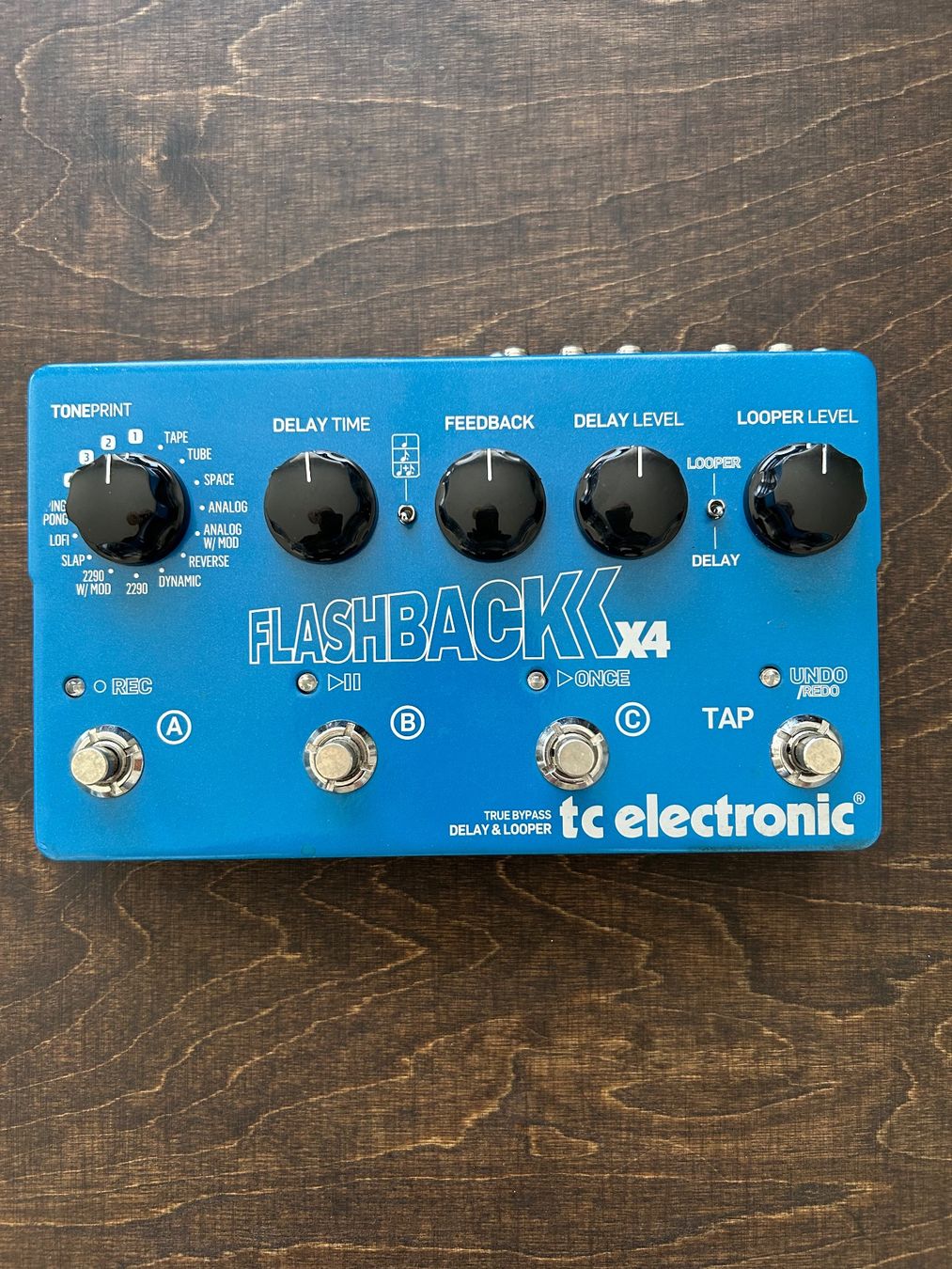 Strumenti musicali: Pédale delay/looper tc electronic Flashback X4 occasion – Usato da Genève venduto da frades5150