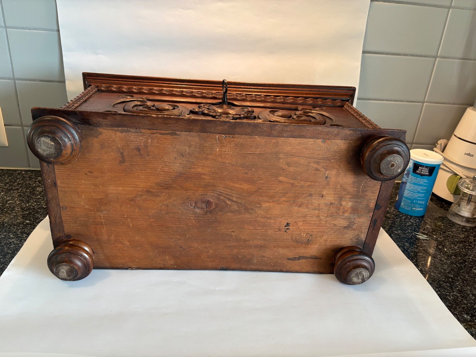 Cassettiere: Antike Miniaturkommode Barock Nussbaum – Usato da rotkreuz venduto da baudisch 6