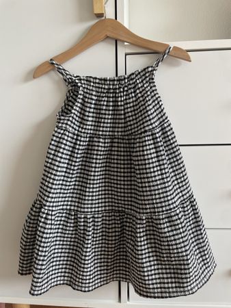 Gr. 104 Kleid